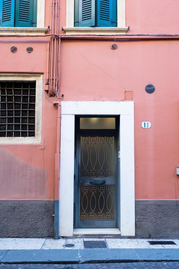 Mazzini Suite Verona Bagian luar foto