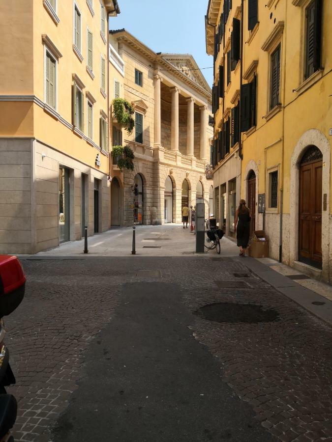 Mazzini Suite Verona Bagian luar foto